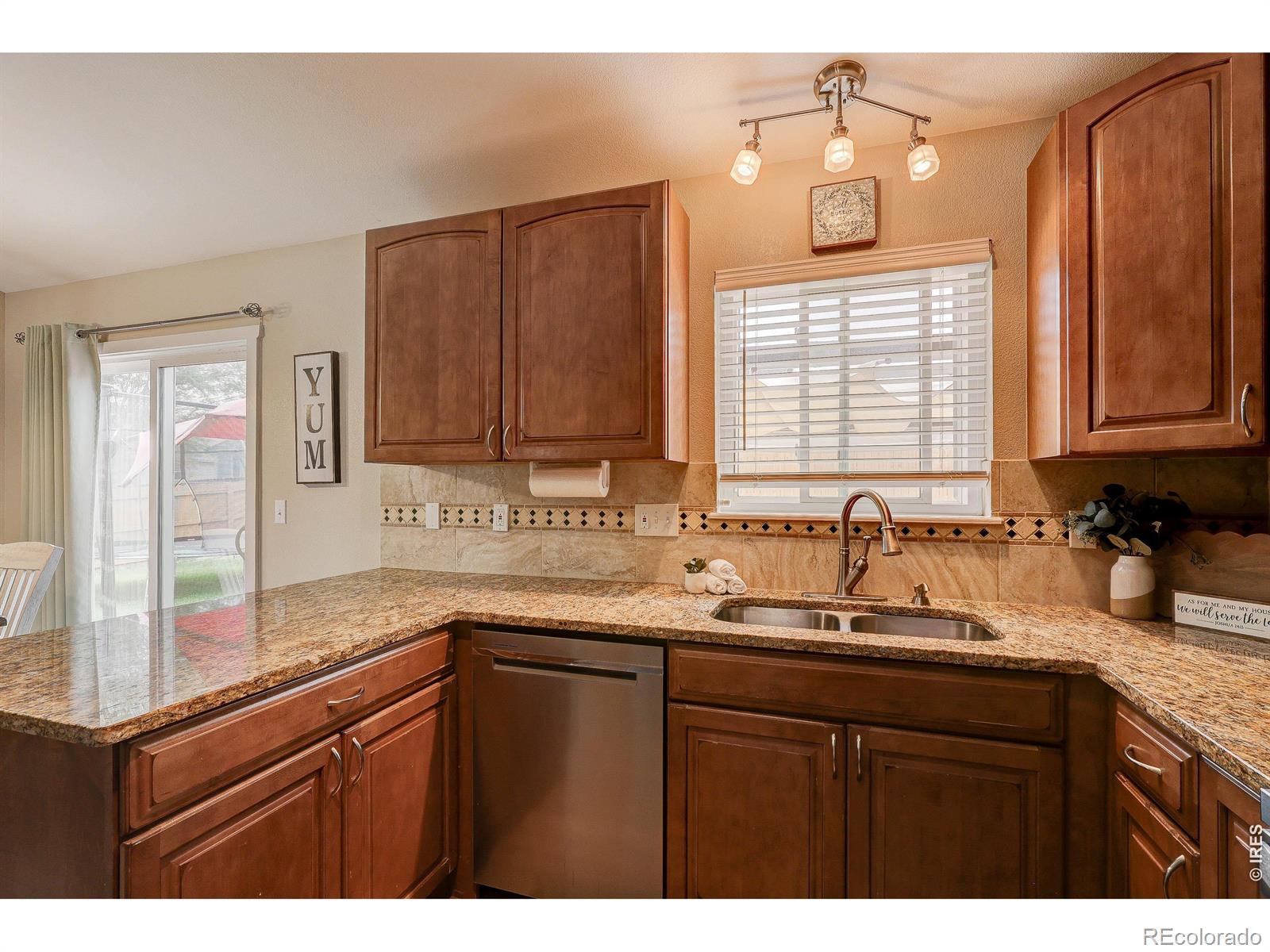 MLS Image #17 for 308  medinah avenue,johnstown, Colorado