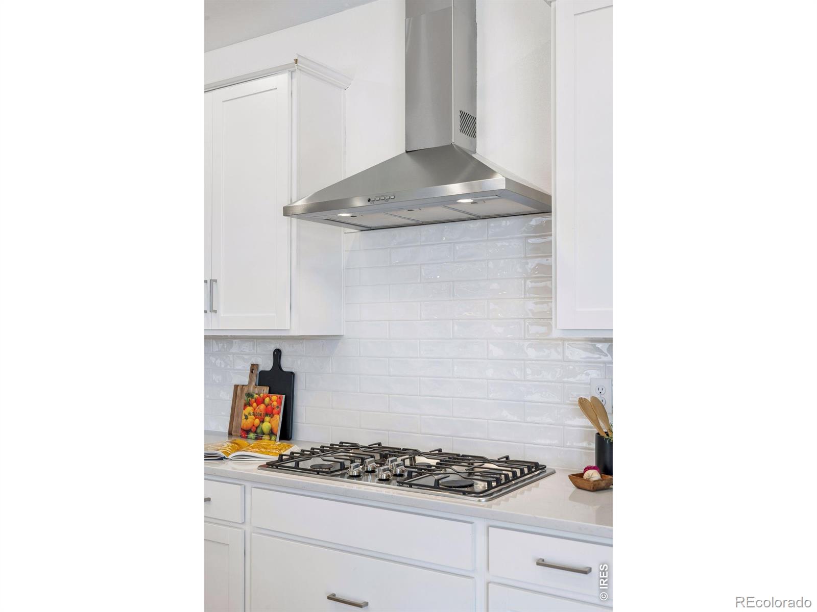 MLS Image #15 for 16517 w 92nd place,arvada, Colorado