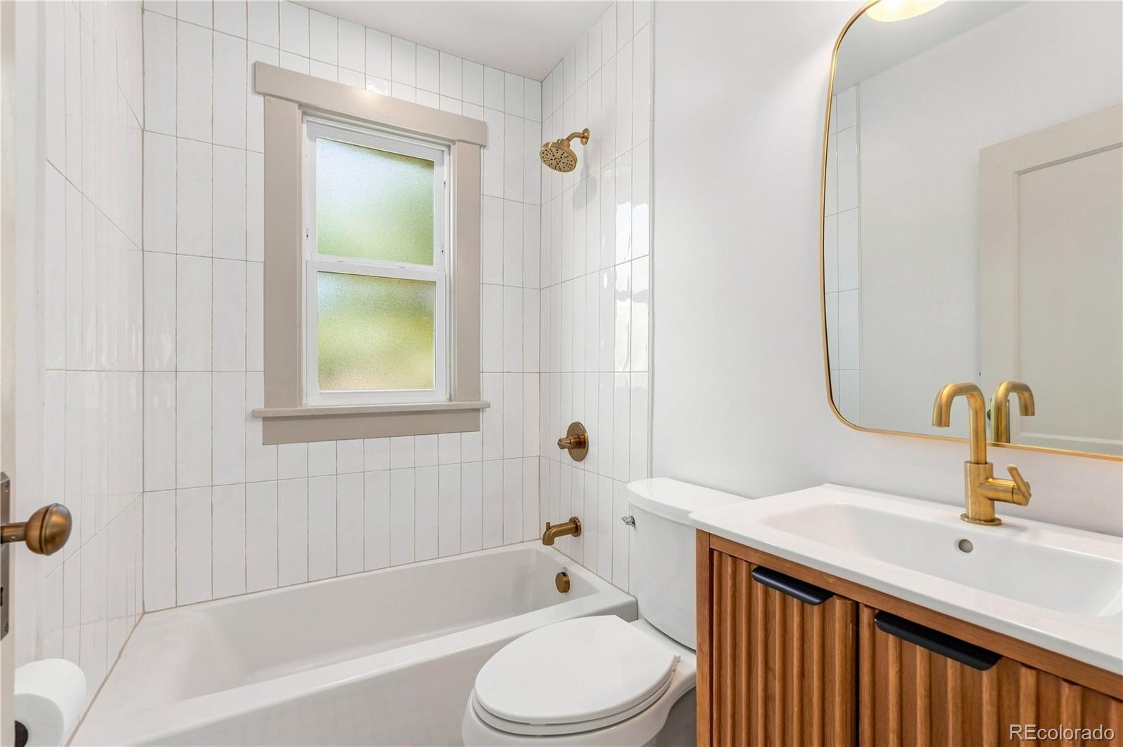MLS Image #18 for 2589 n glencoe street,denver, Colorado
