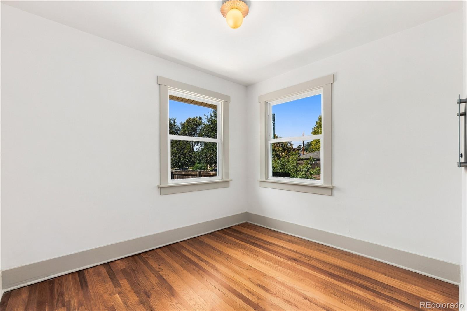 MLS Image #20 for 2589 n glencoe street,denver, Colorado
