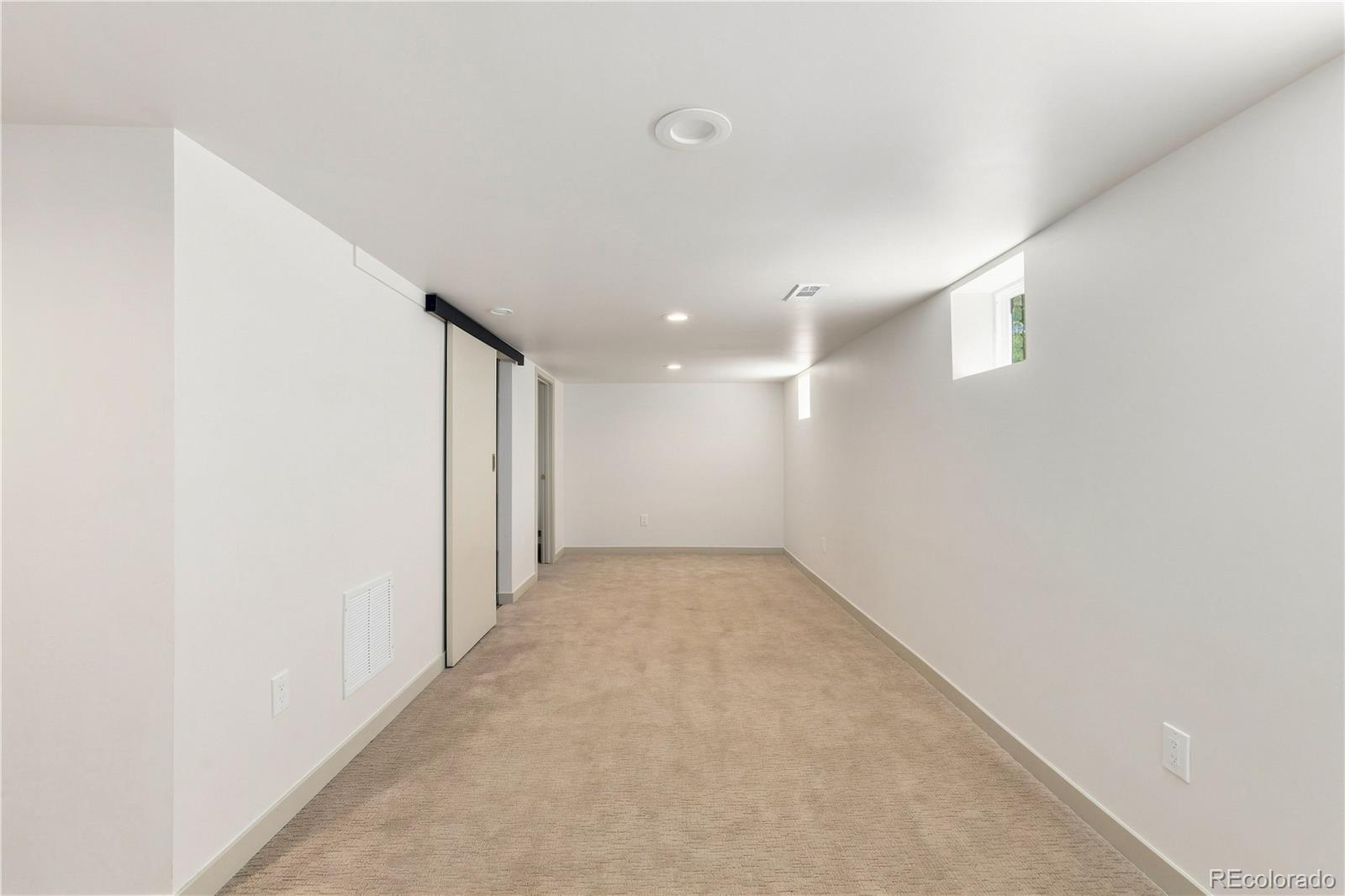 MLS Image #22 for 2589 n glencoe street,denver, Colorado