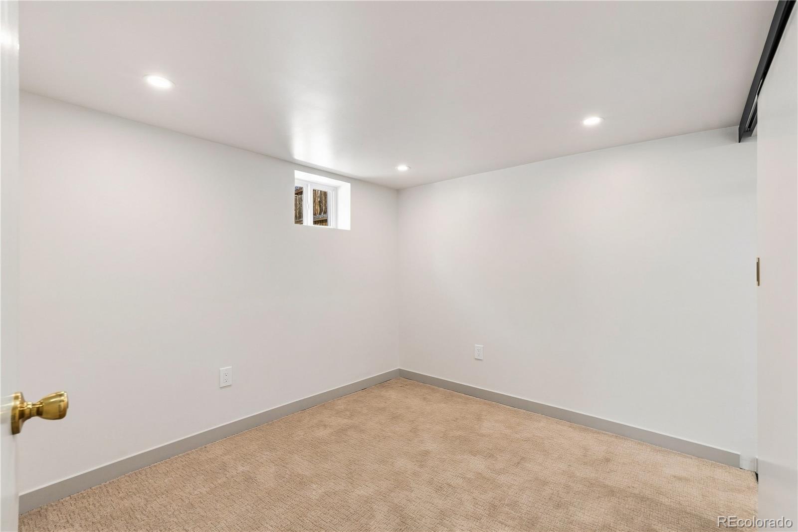 MLS Image #31 for 2589 n glencoe street,denver, Colorado