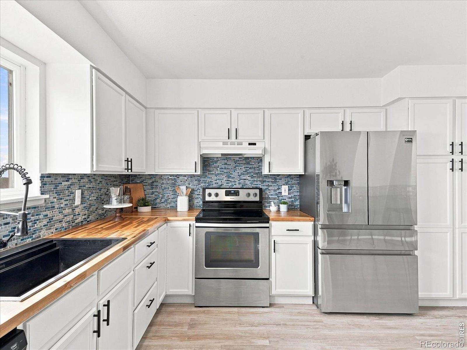 MLS Image #10 for 5233  rim rock lane,fort collins, Colorado