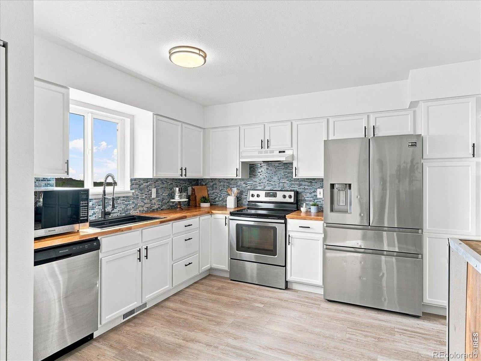 MLS Image #12 for 5233  rim rock lane,fort collins, Colorado