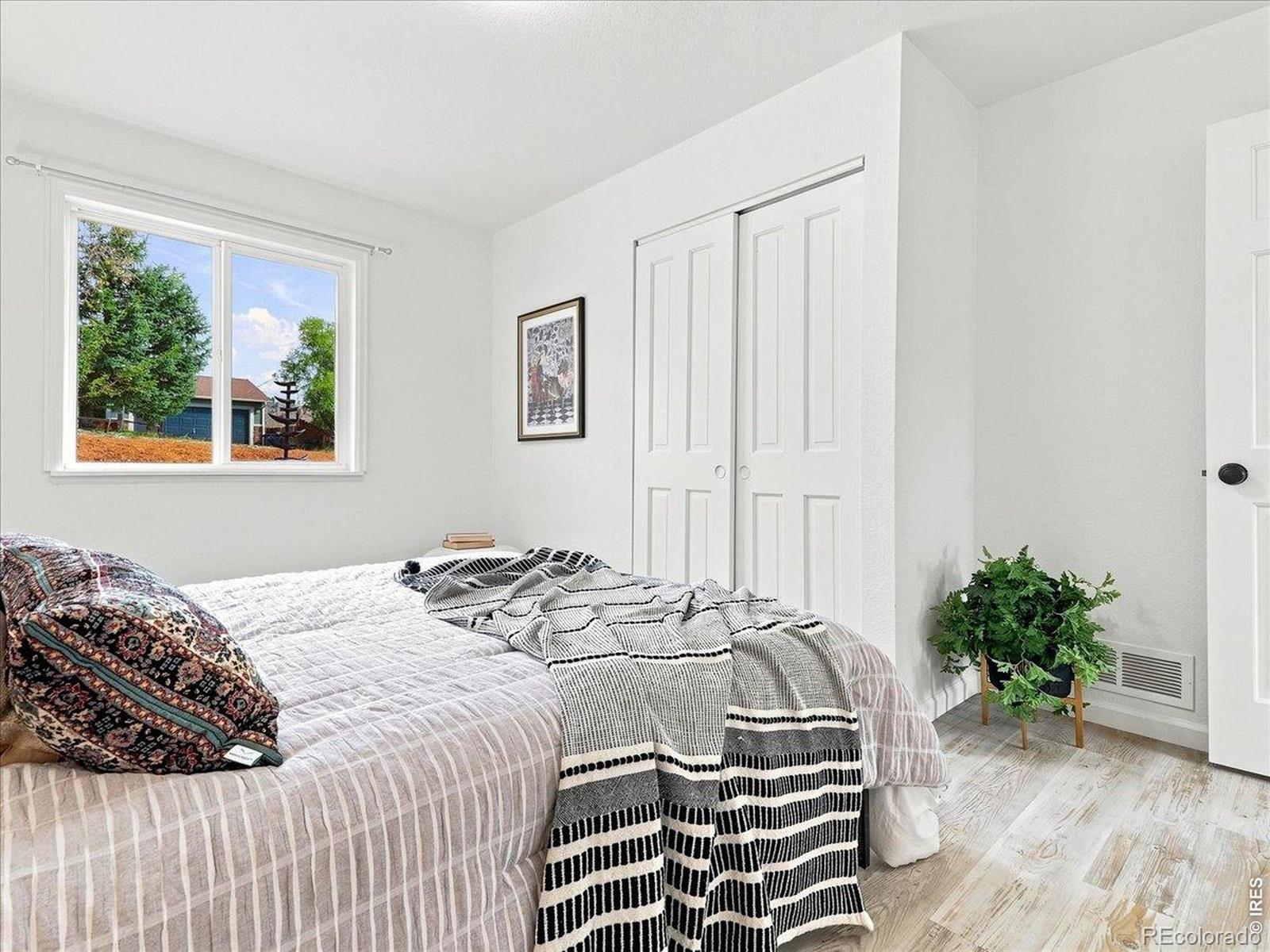 MLS Image #37 for 5233  rim rock lane,fort collins, Colorado