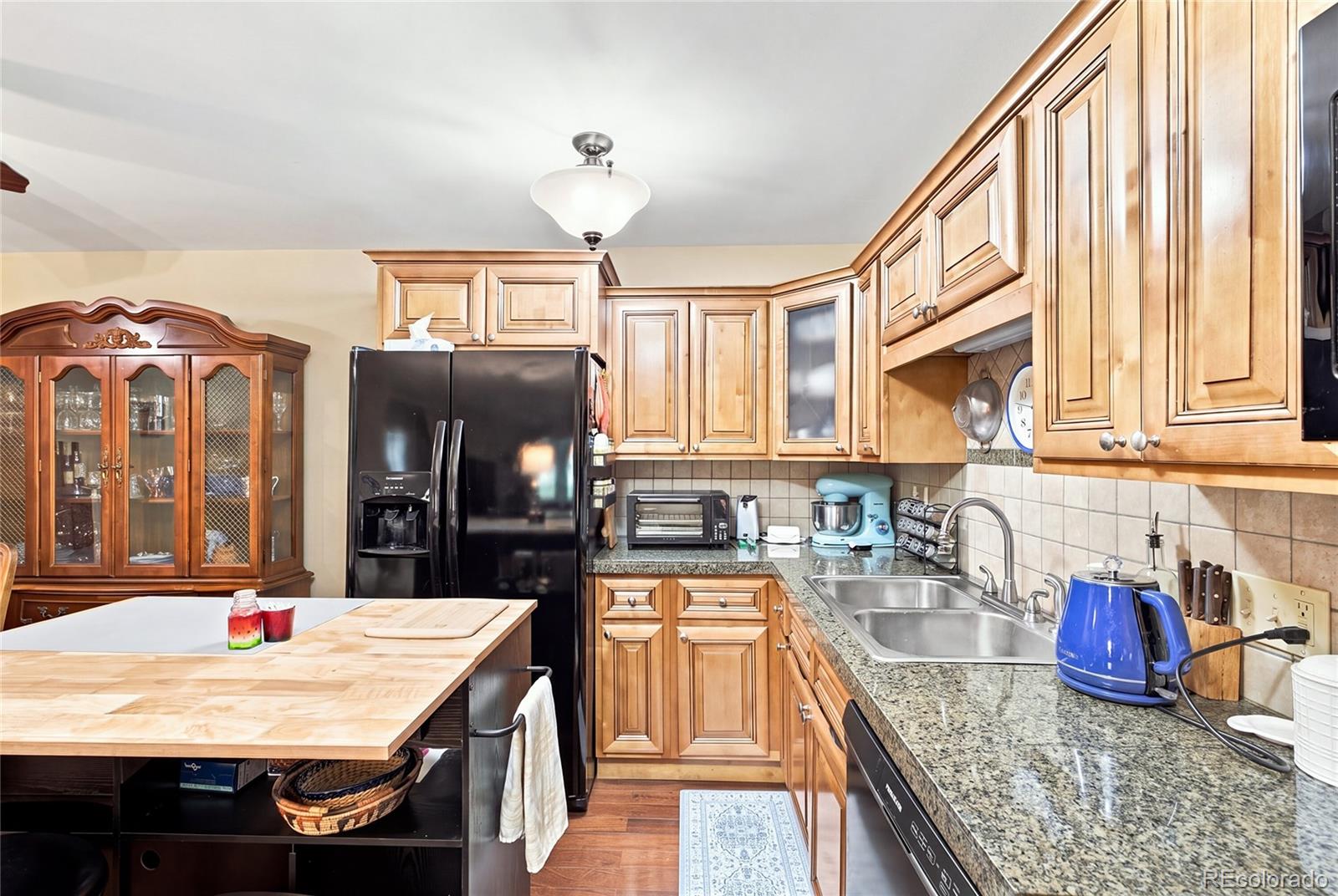 MLS Image #16 for 9360 e center avenue,denver, Colorado