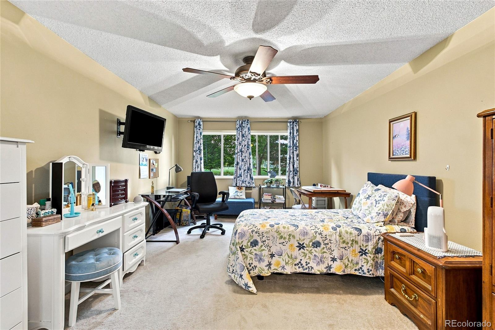 MLS Image #27 for 9360 e center avenue,denver, Colorado