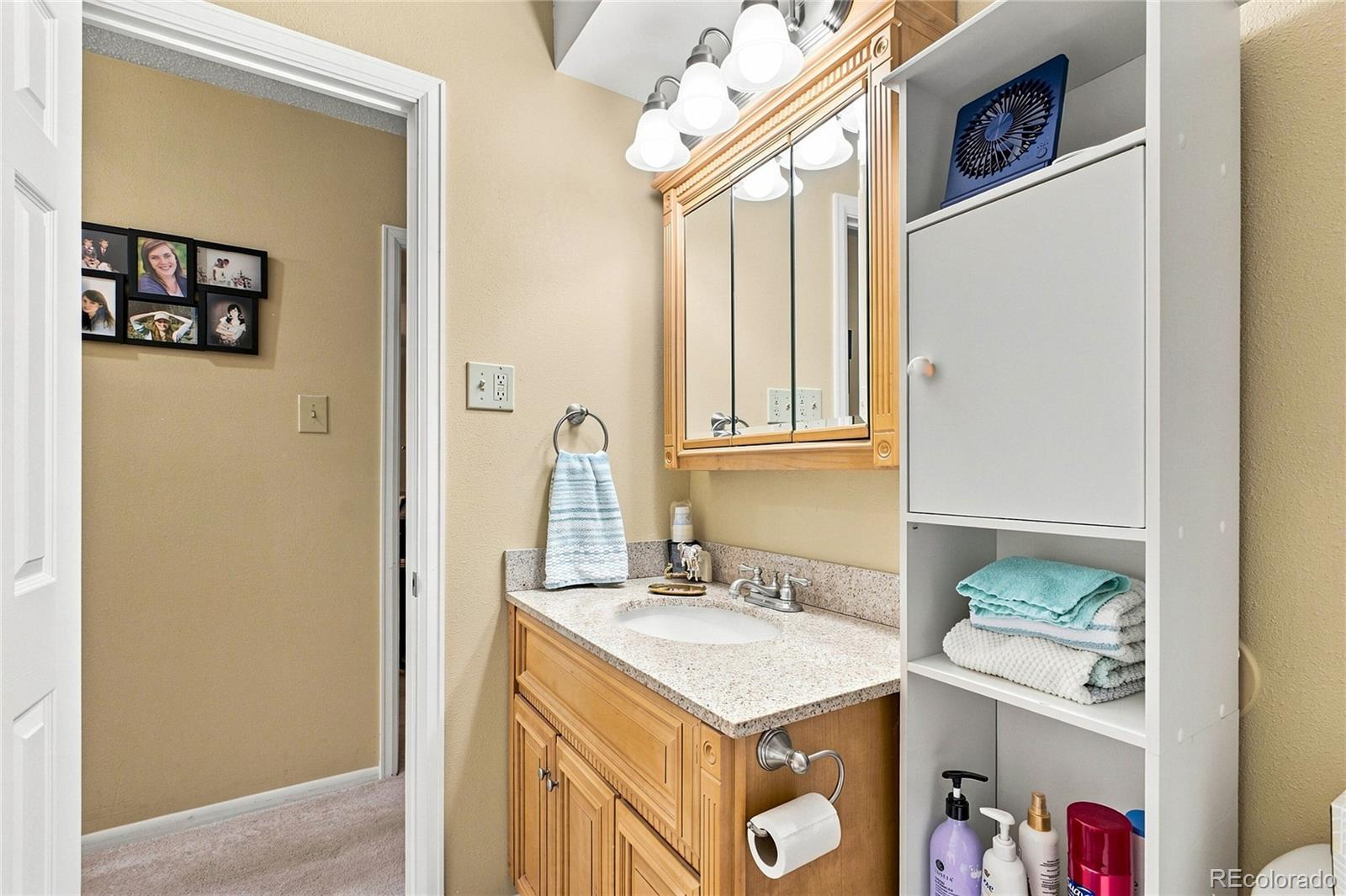 MLS Image #33 for 9360 e center avenue,denver, Colorado