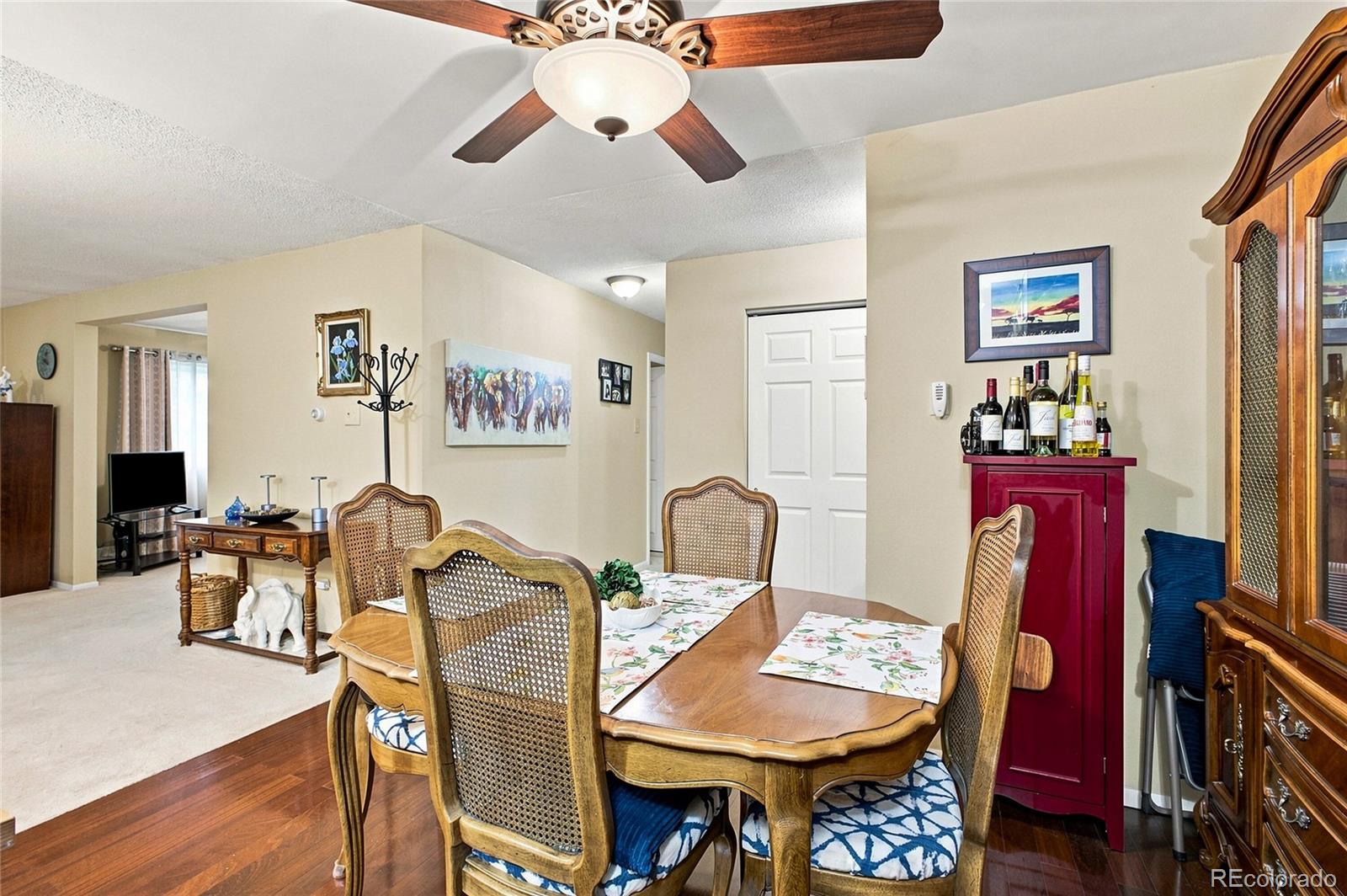 MLS Image #8 for 9360 e center avenue,denver, Colorado