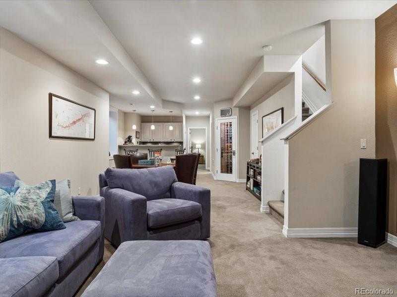 MLS Image #33 for 78 s monroe street,denver, Colorado