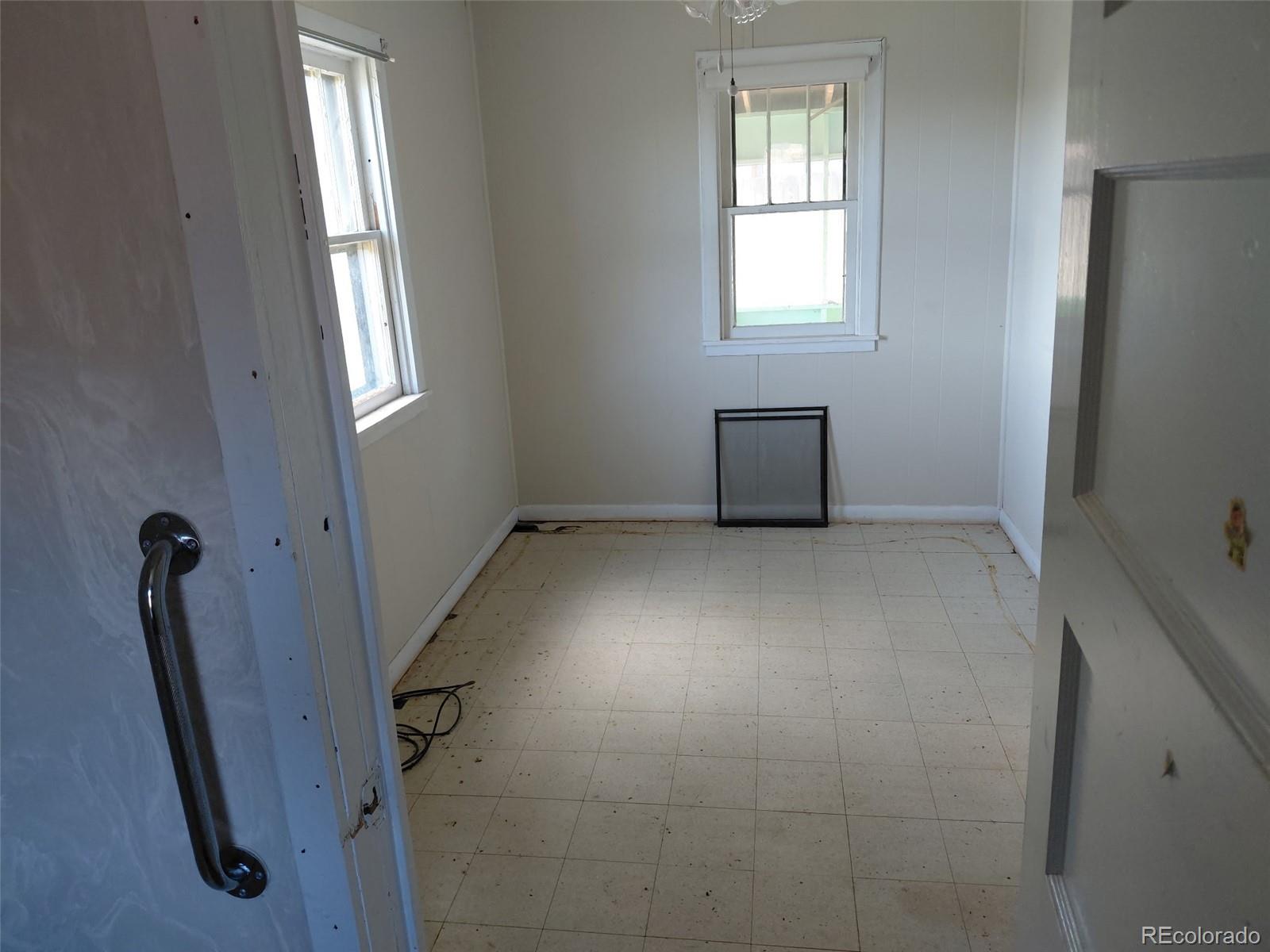 MLS Image #9 for 1219  rice avenue,la junta, Colorado