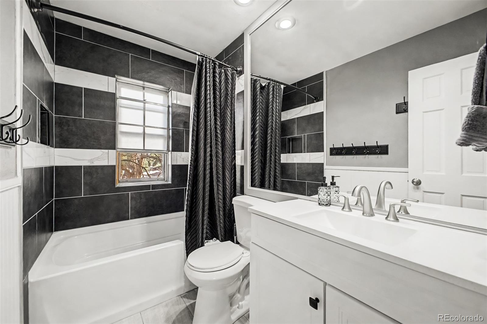 MLS Image #12 for 5153 s carefree circle,colorado springs, Colorado