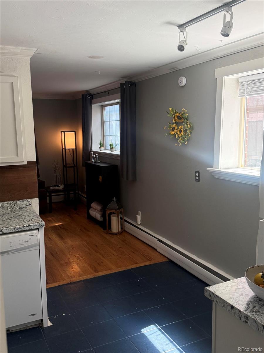 MLS Image #24 for 1 s pennsylvania street 101,denver, Colorado