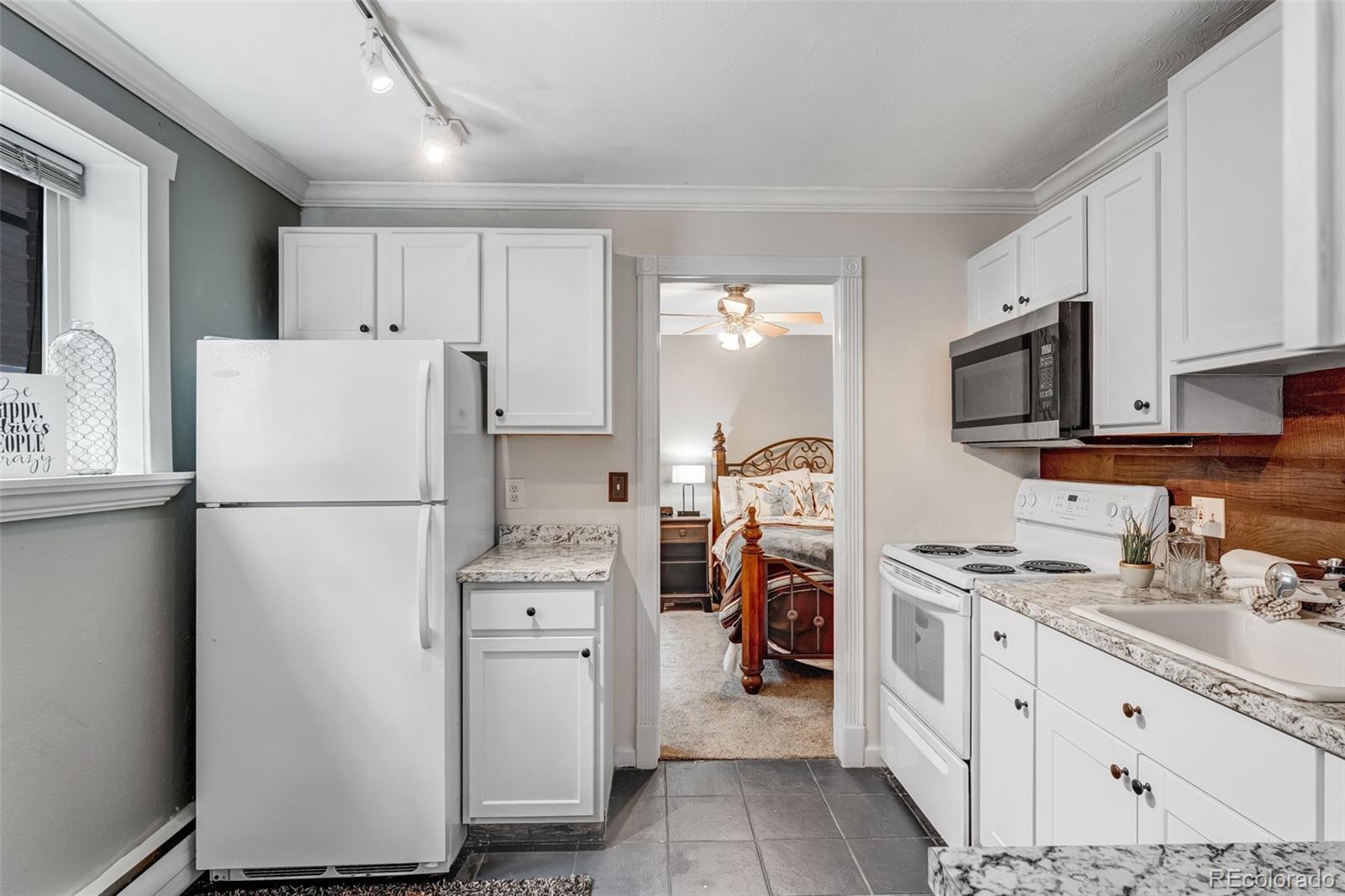 MLS Image #5 for 1 s pennsylvania street,denver, Colorado