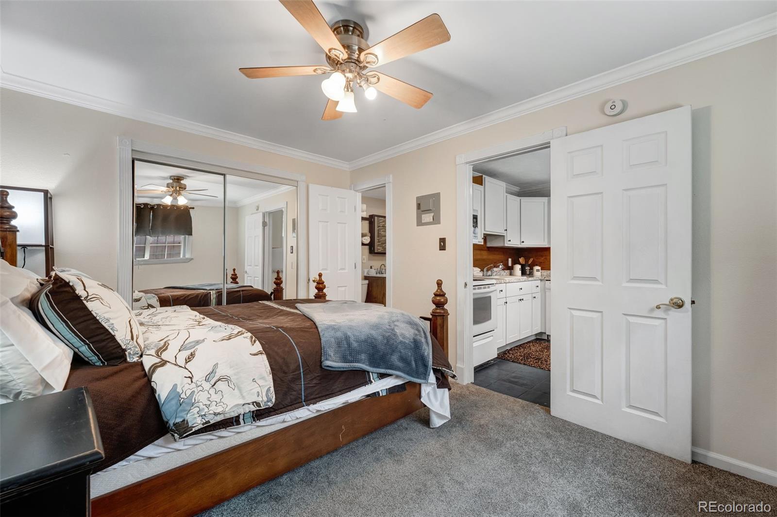 MLS Image #9 for 1 s pennsylvania street,denver, Colorado
