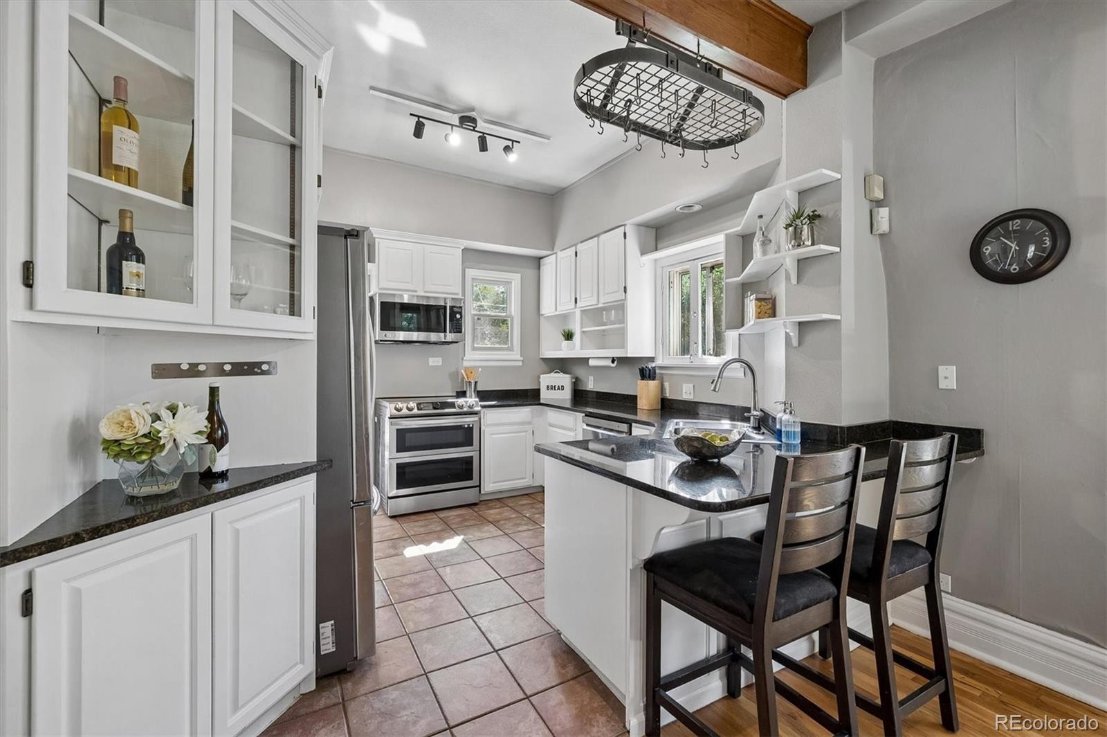 MLS Image #12 for 534 s logan street,denver, Colorado