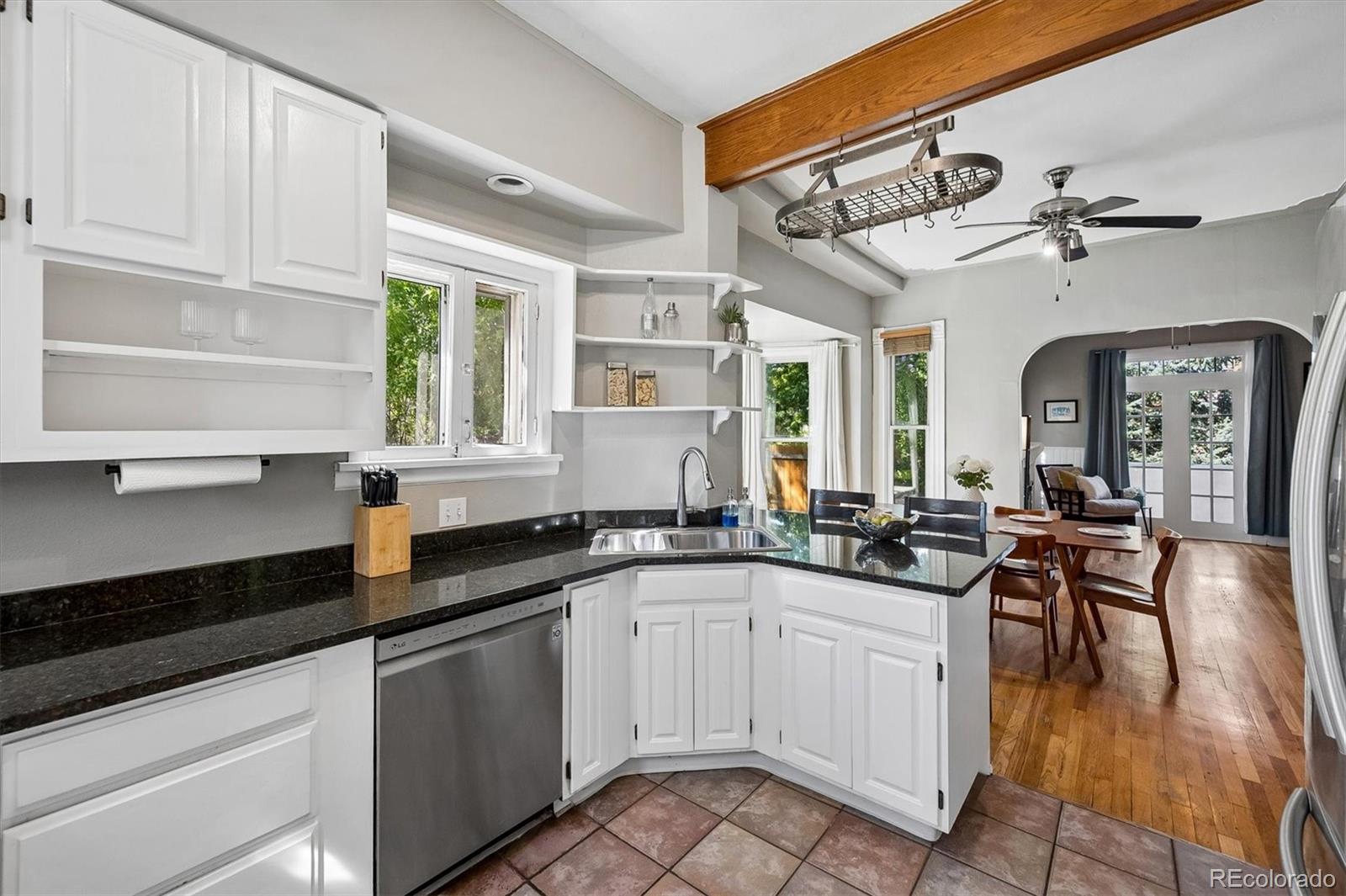 MLS Image #15 for 534 s logan street,denver, Colorado