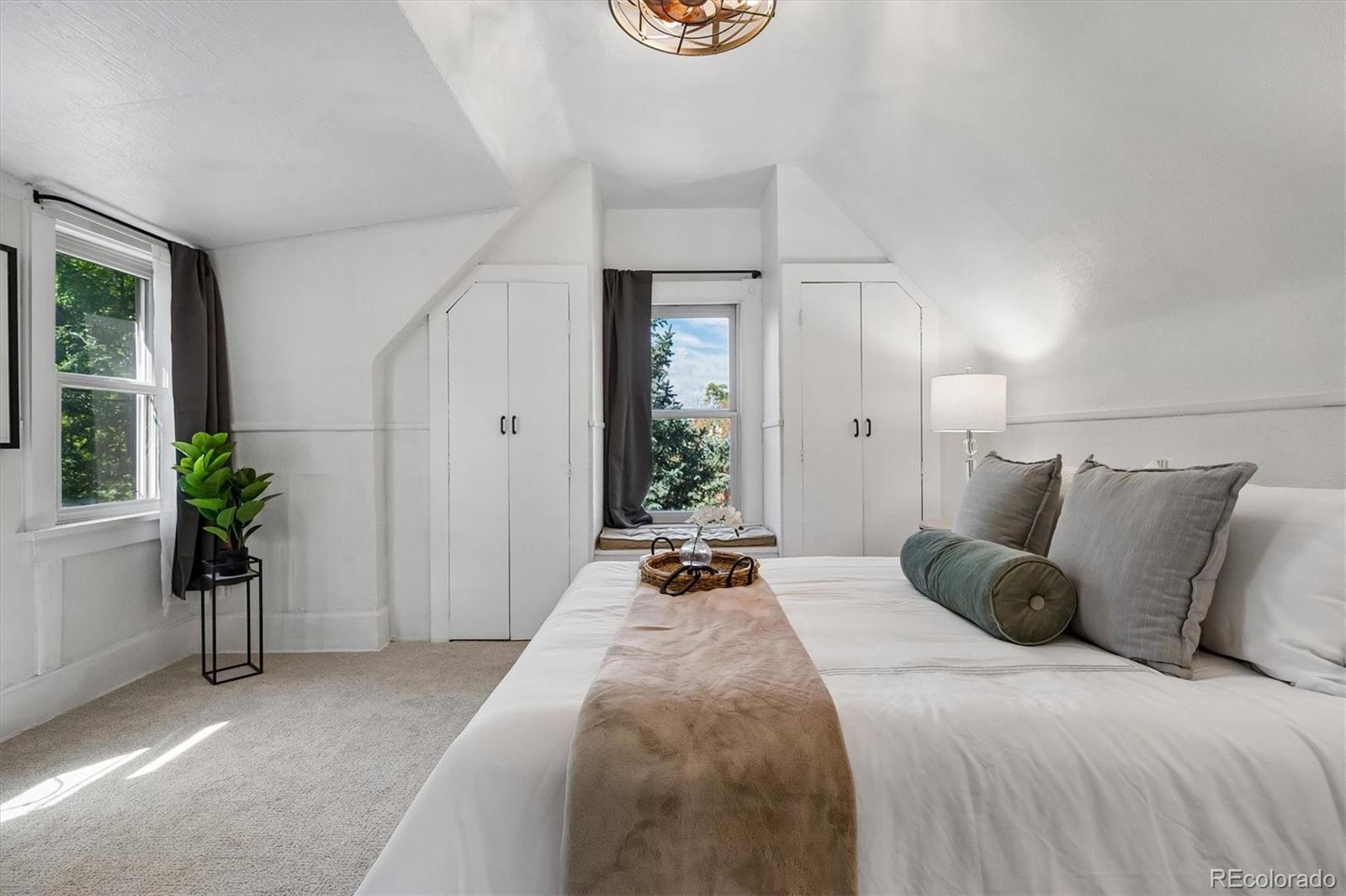 MLS Image #23 for 534 s logan street,denver, Colorado