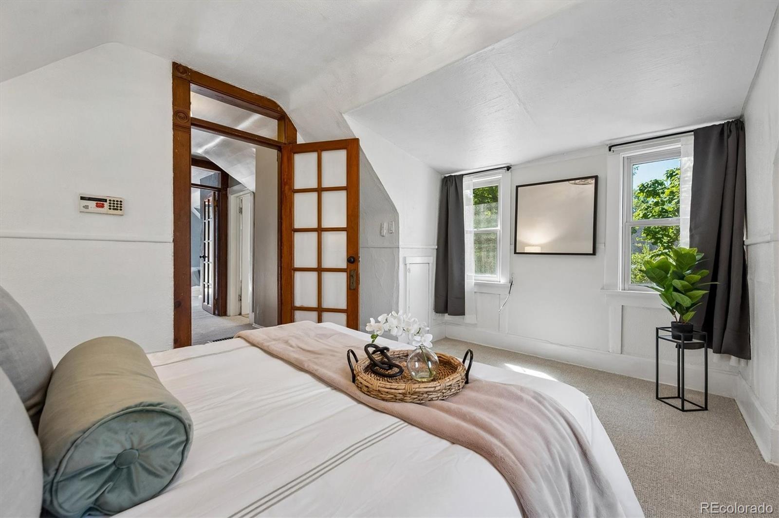 MLS Image #26 for 534 s logan street,denver, Colorado