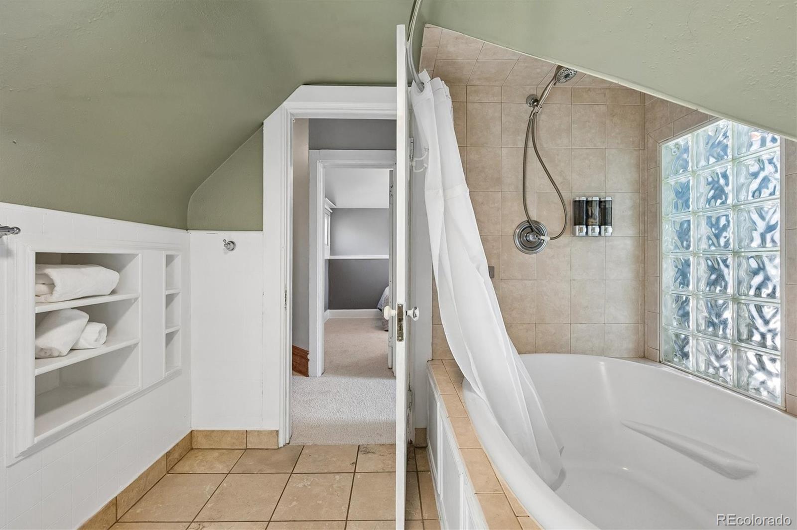 MLS Image #30 for 534 s logan street,denver, Colorado