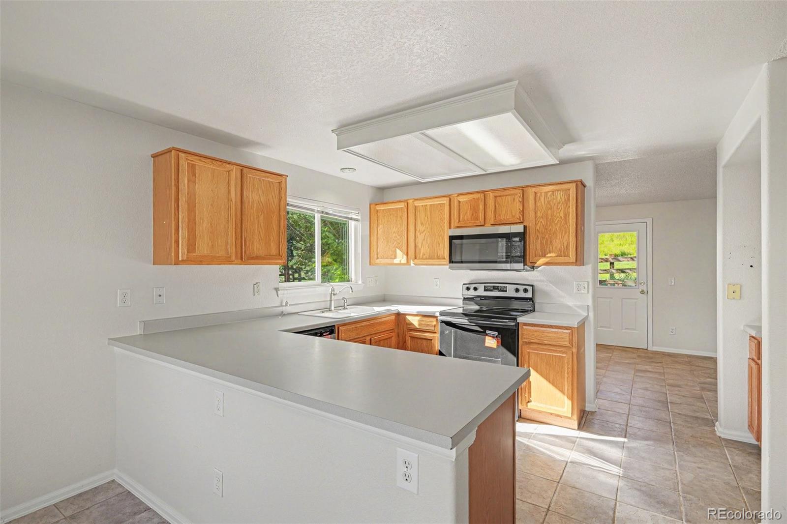 MLS Image #5 for 23541  broadmoor drive,parker, Colorado