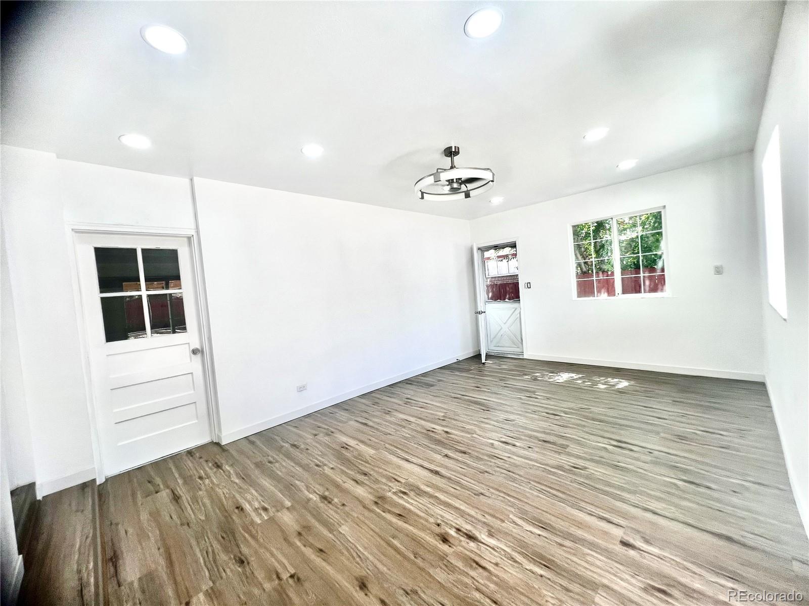 MLS Image #30 for 1921 s carr street,denver, Colorado