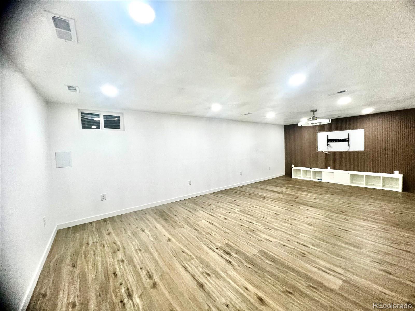 MLS Image #34 for 1921 s carr street,denver, Colorado