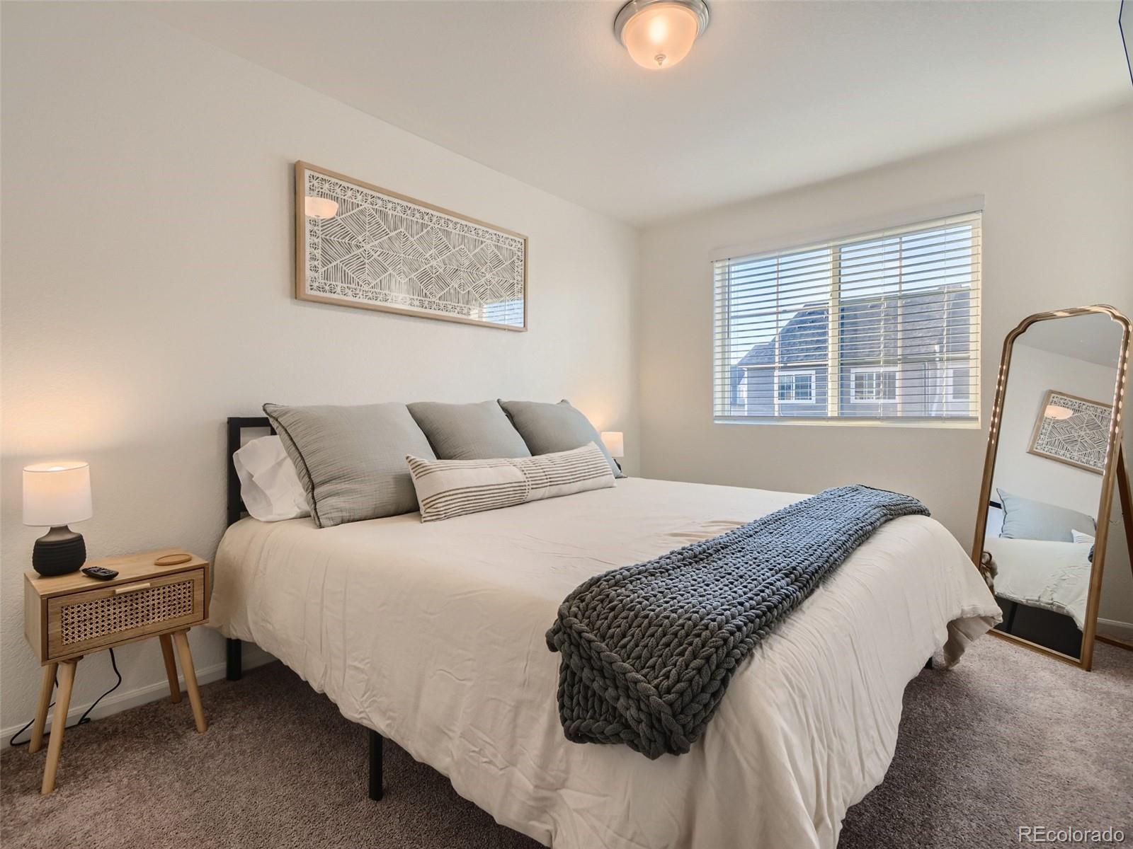 MLS Image #20 for 20000 e 40th avenue,denver, Colorado
