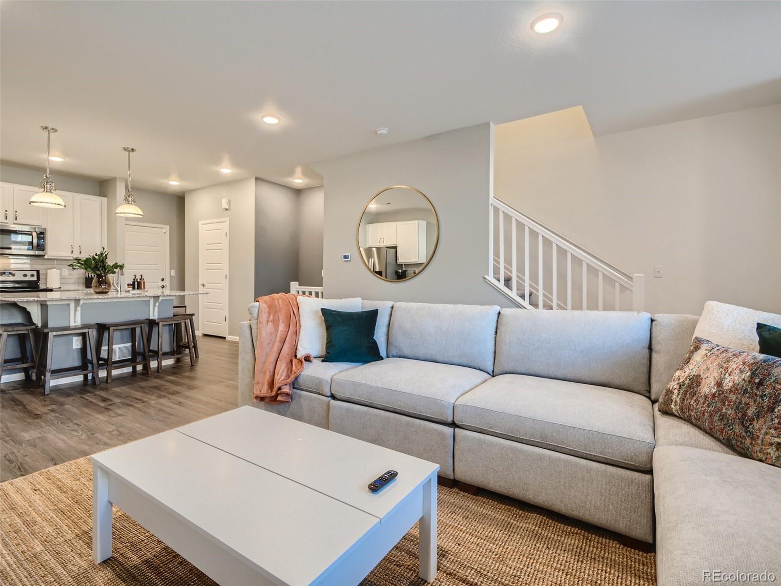 MLS Image #6 for 20000 e 40th avenue,denver, Colorado
