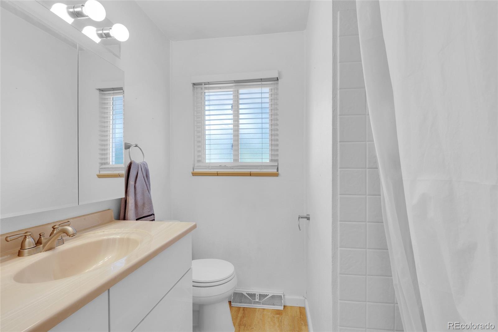 MLS Image #11 for 772 s simms street,denver, Colorado