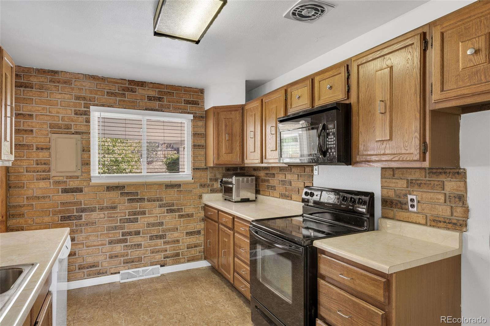MLS Image #6 for 772 s simms street,denver, Colorado