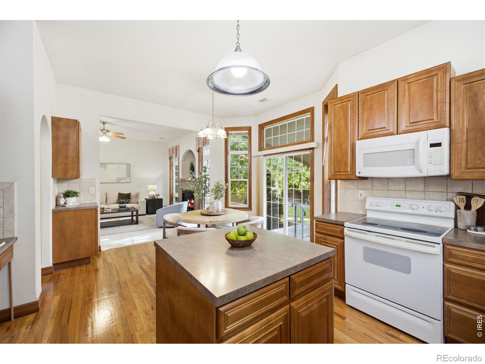 MLS Image #10 for 981  jordache drive,loveland, Colorado