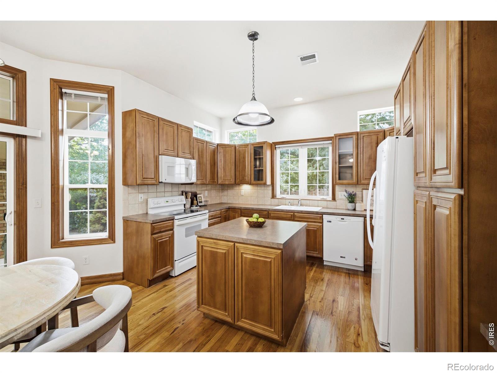 MLS Image #8 for 981  jordache drive,loveland, Colorado
