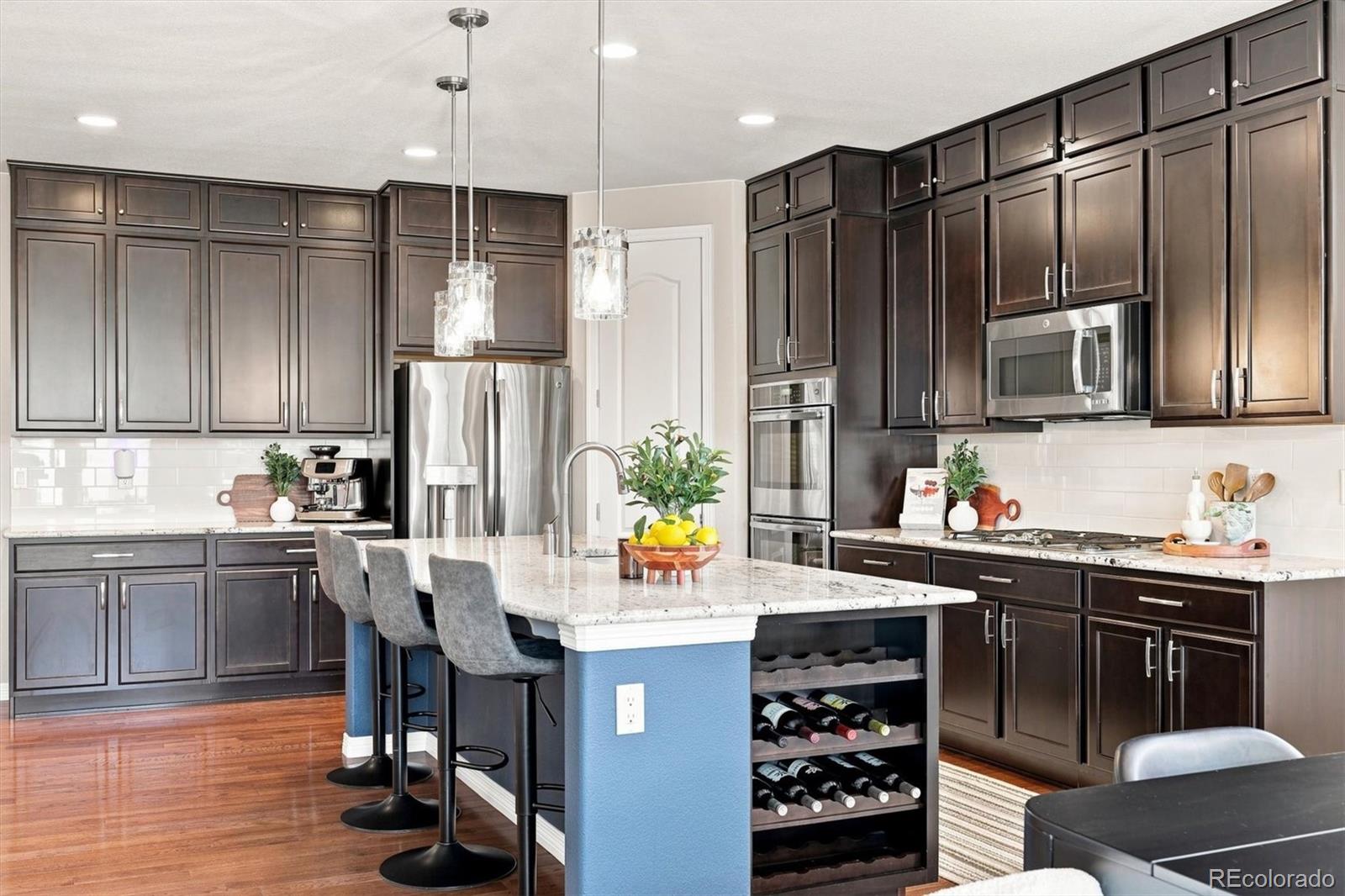 MLS Image #11 for 9437  iron mountain way,arvada, Colorado