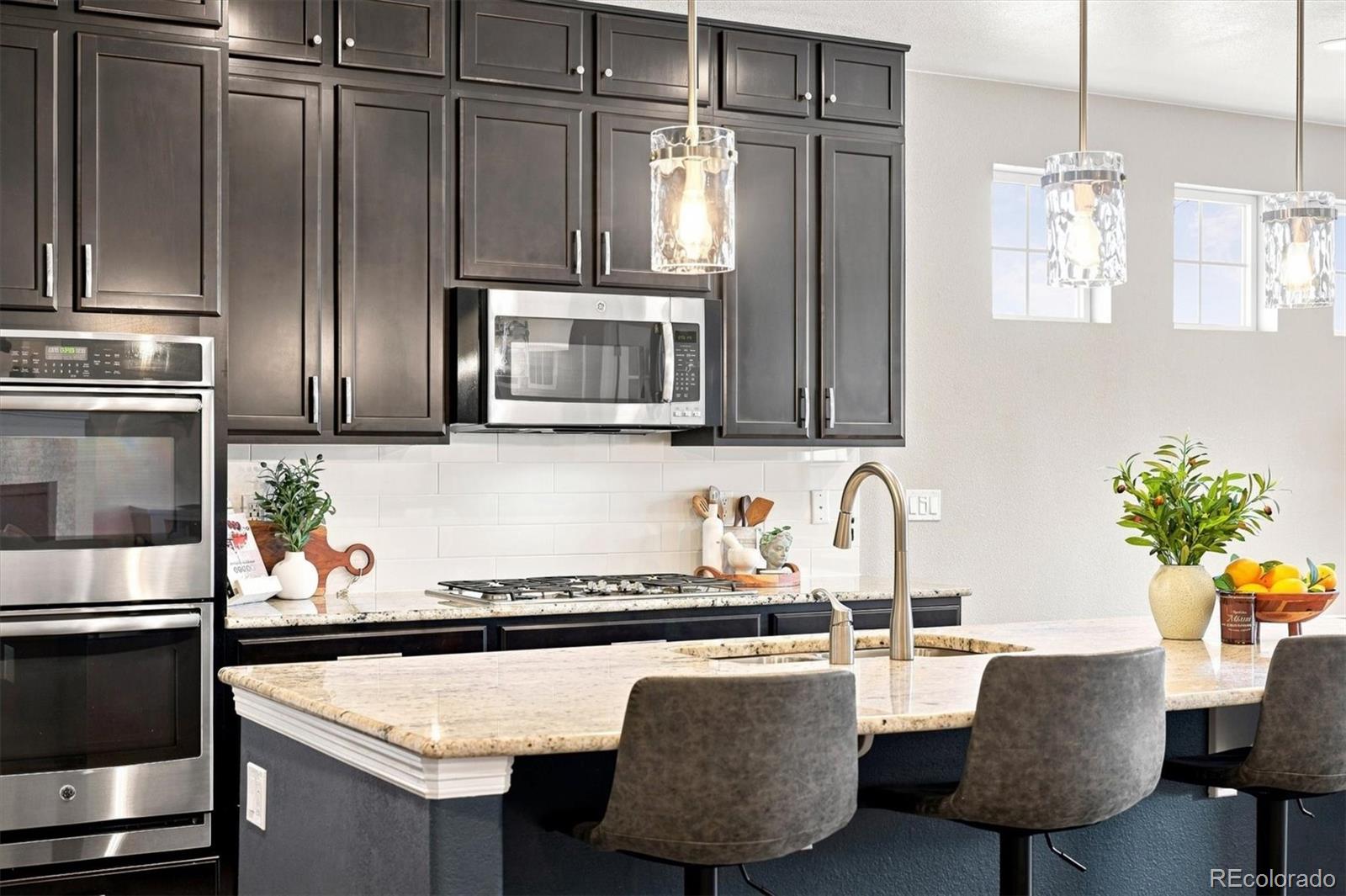 MLS Image #15 for 9437  iron mountain way,arvada, Colorado