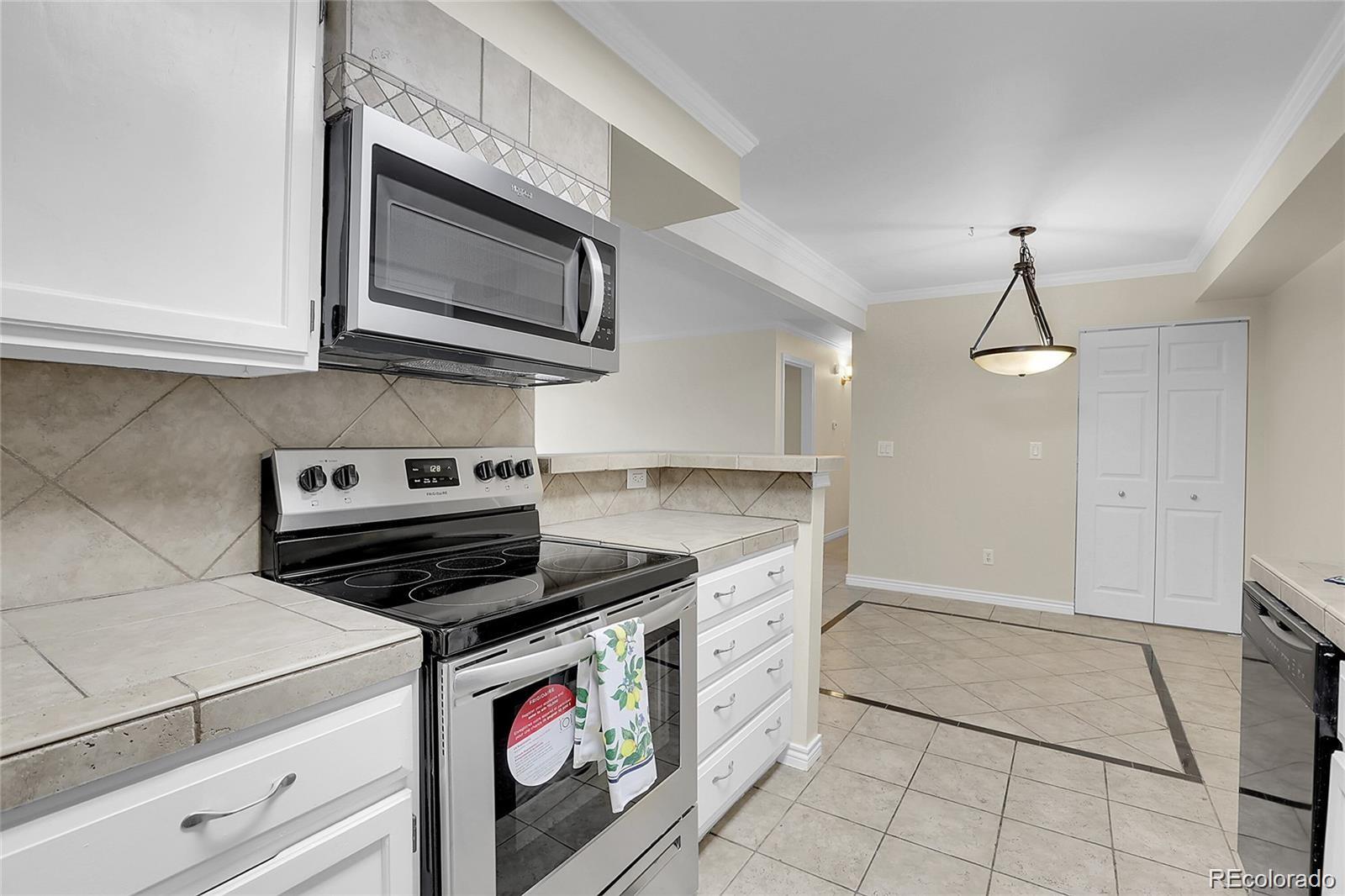 MLS Image #10 for 10150 e virginia avenue,denver, Colorado