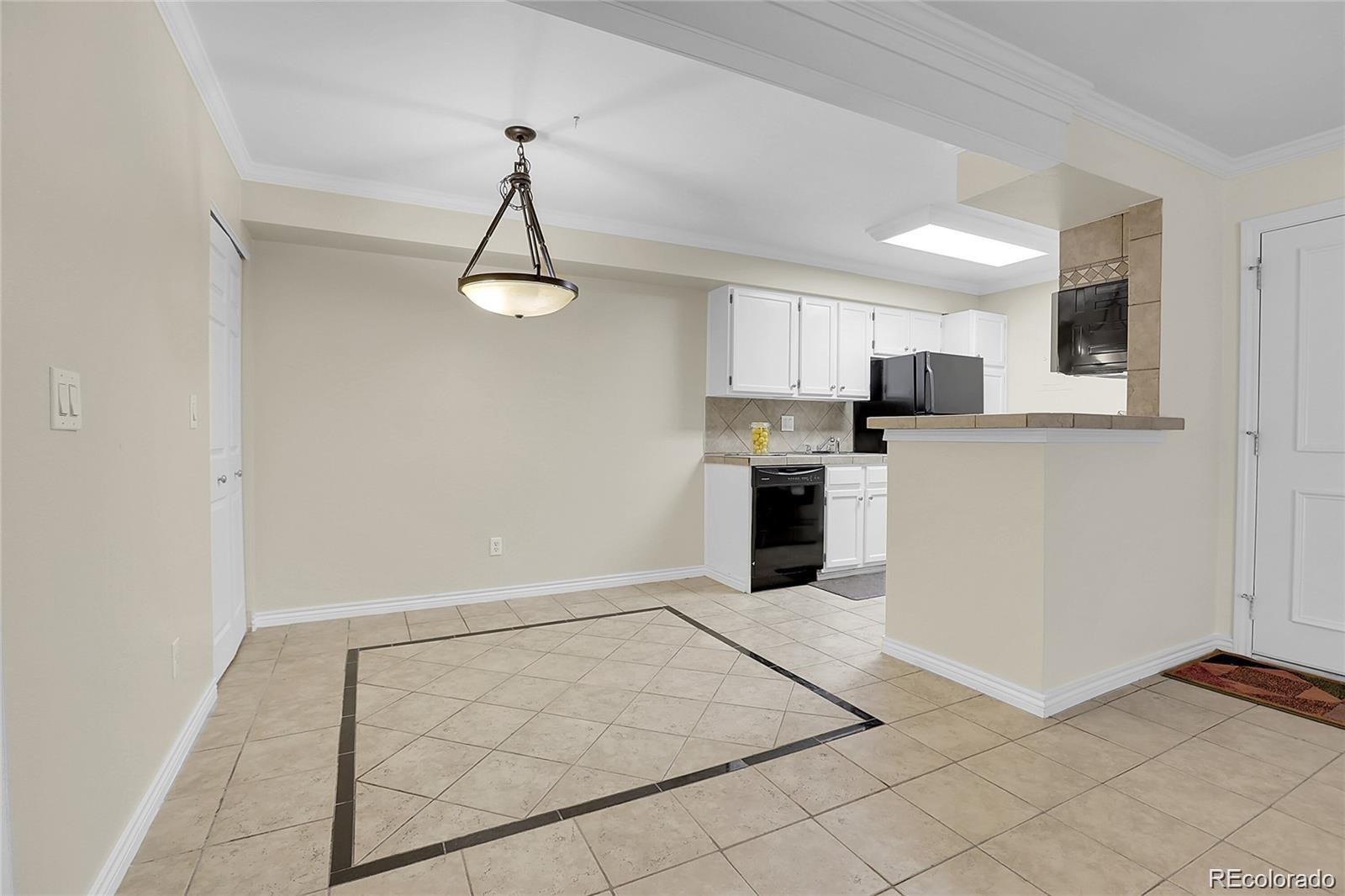 MLS Image #5 for 10150 e virginia avenue,denver, Colorado