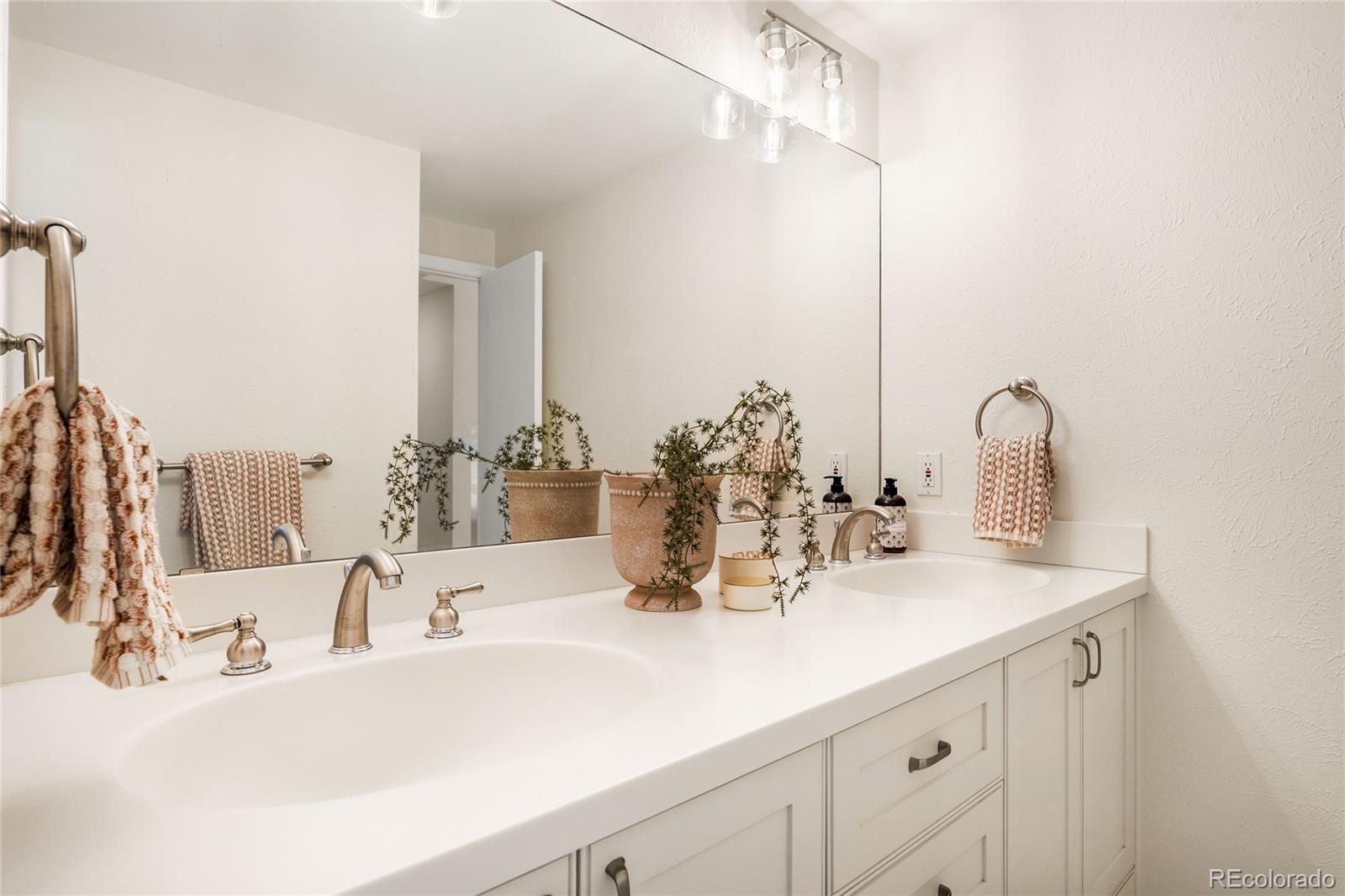 MLS Image #28 for 6  carriage lane,cherry hills village, Colorado