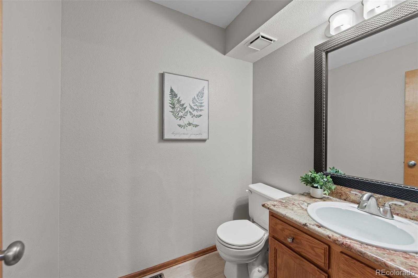 MLS Image #11 for 170  creekside lane ,colorado springs, Colorado