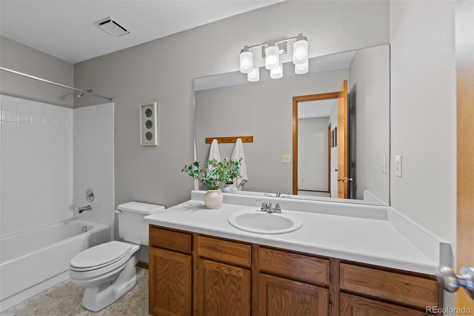 MLS Image #21 for 170  creekside lane ,colorado springs, Colorado