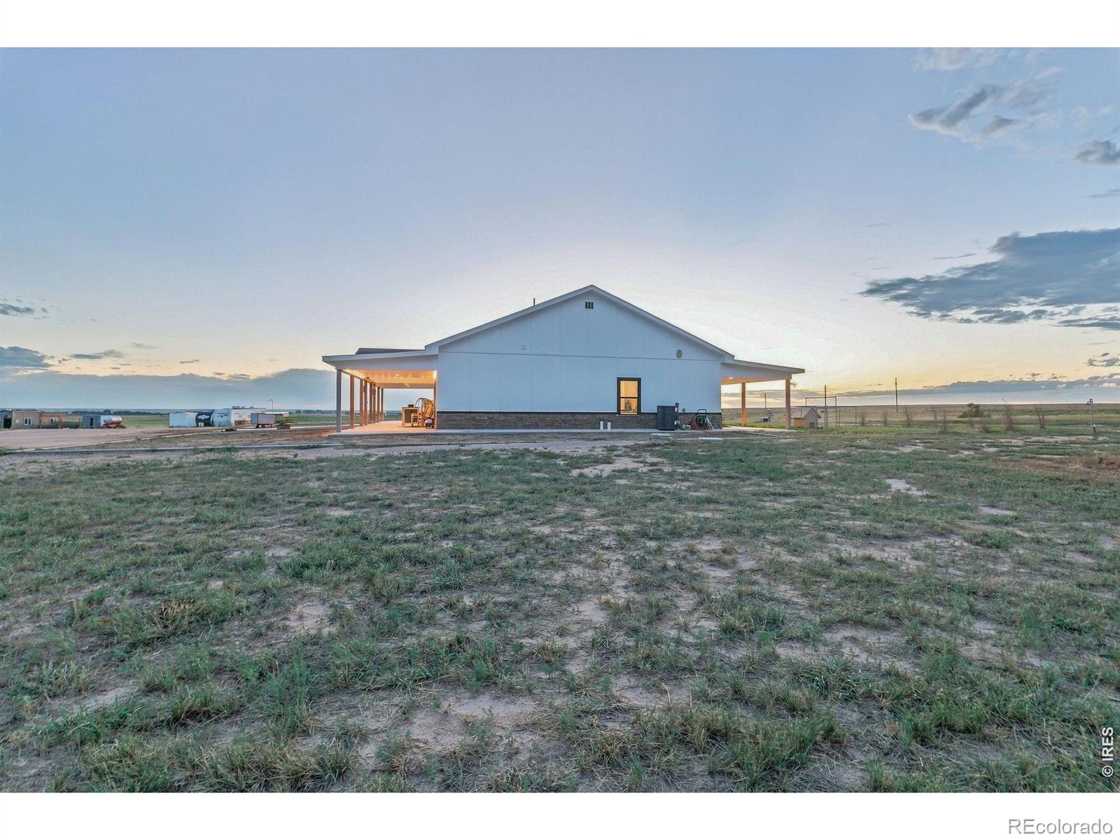 MLS Image #22 for 15550  county road x ,weldona, Colorado