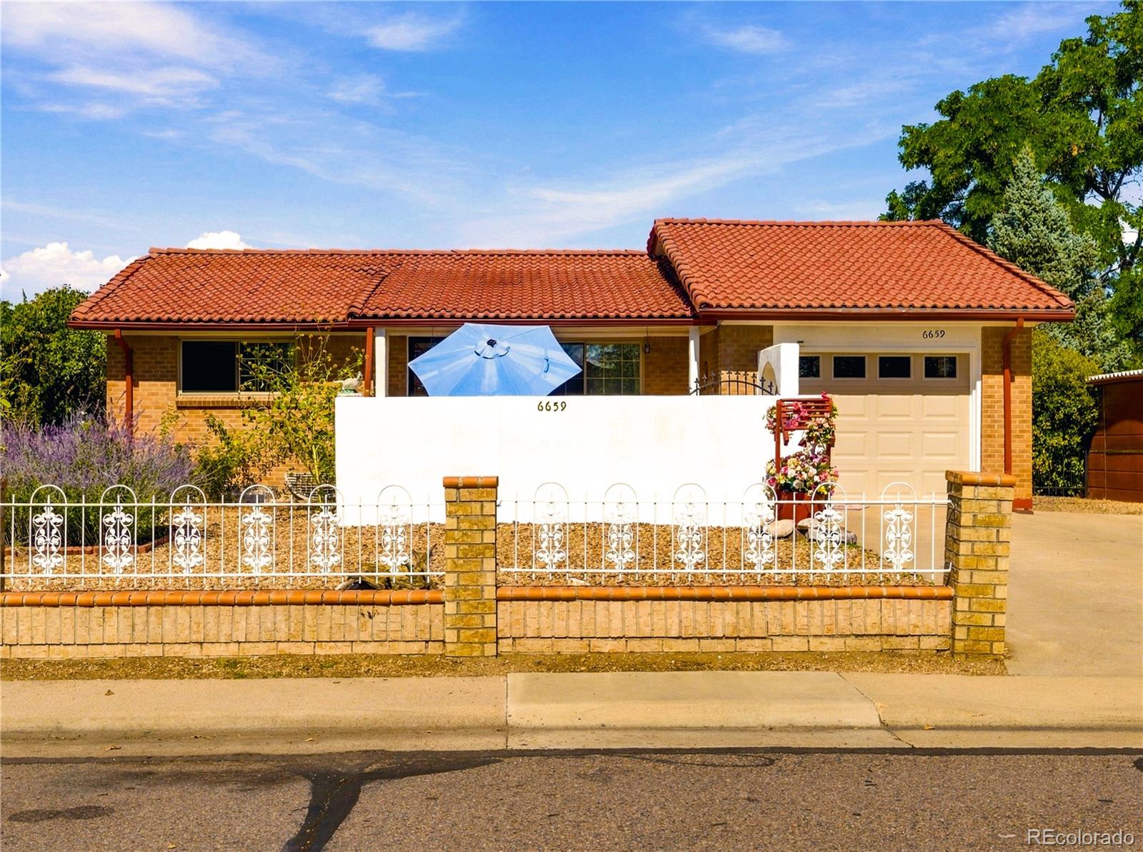 MLS Image #3 for 6659 w louisiana place,lakewood, Colorado