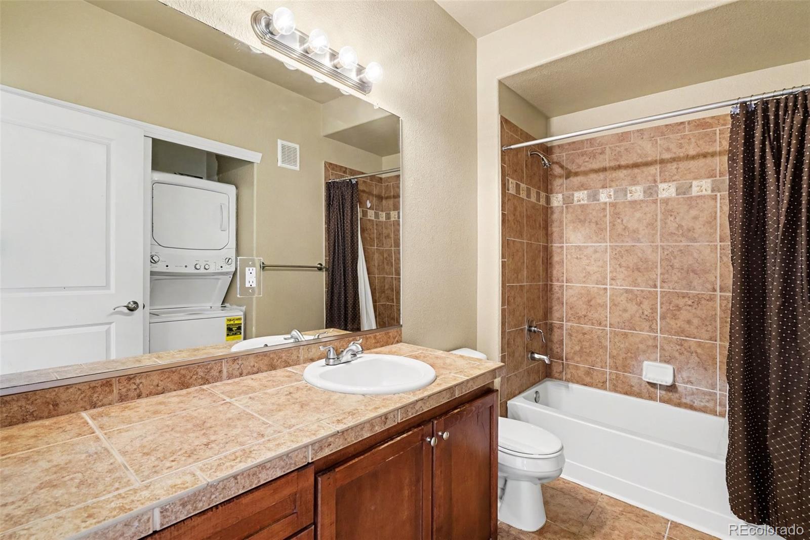 MLS Image #14 for 9039 e panorama circle,englewood, Colorado