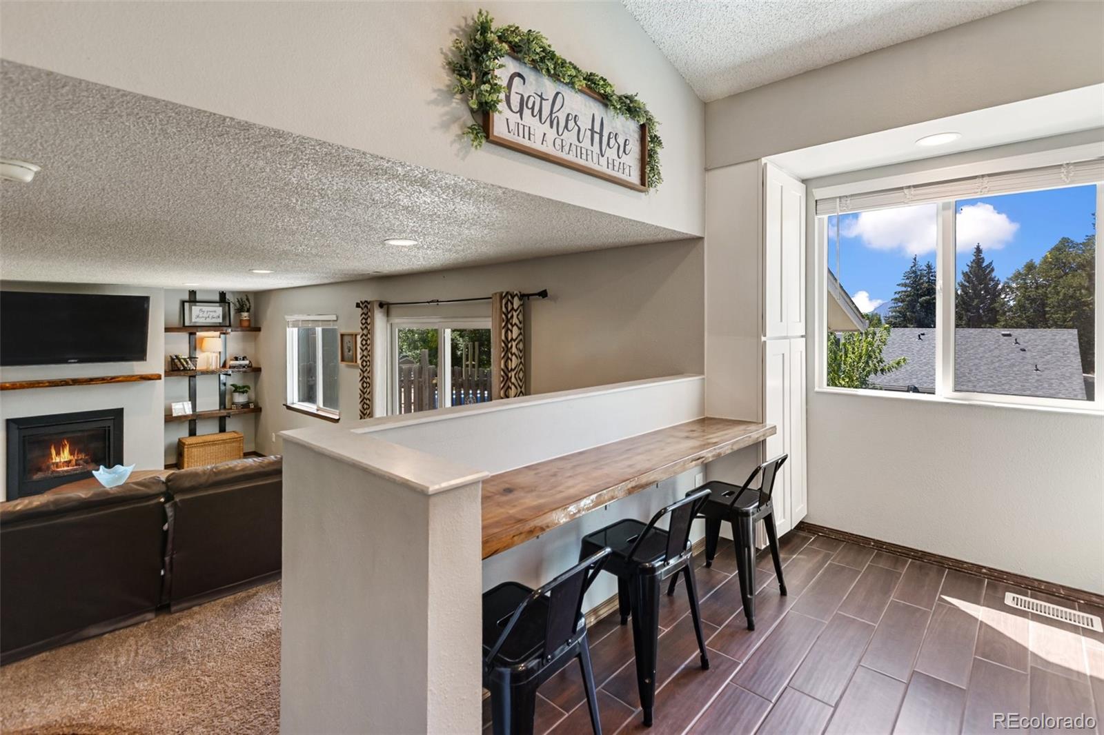 MLS Image #11 for 4932  horseshoe bend street,colorado springs, Colorado