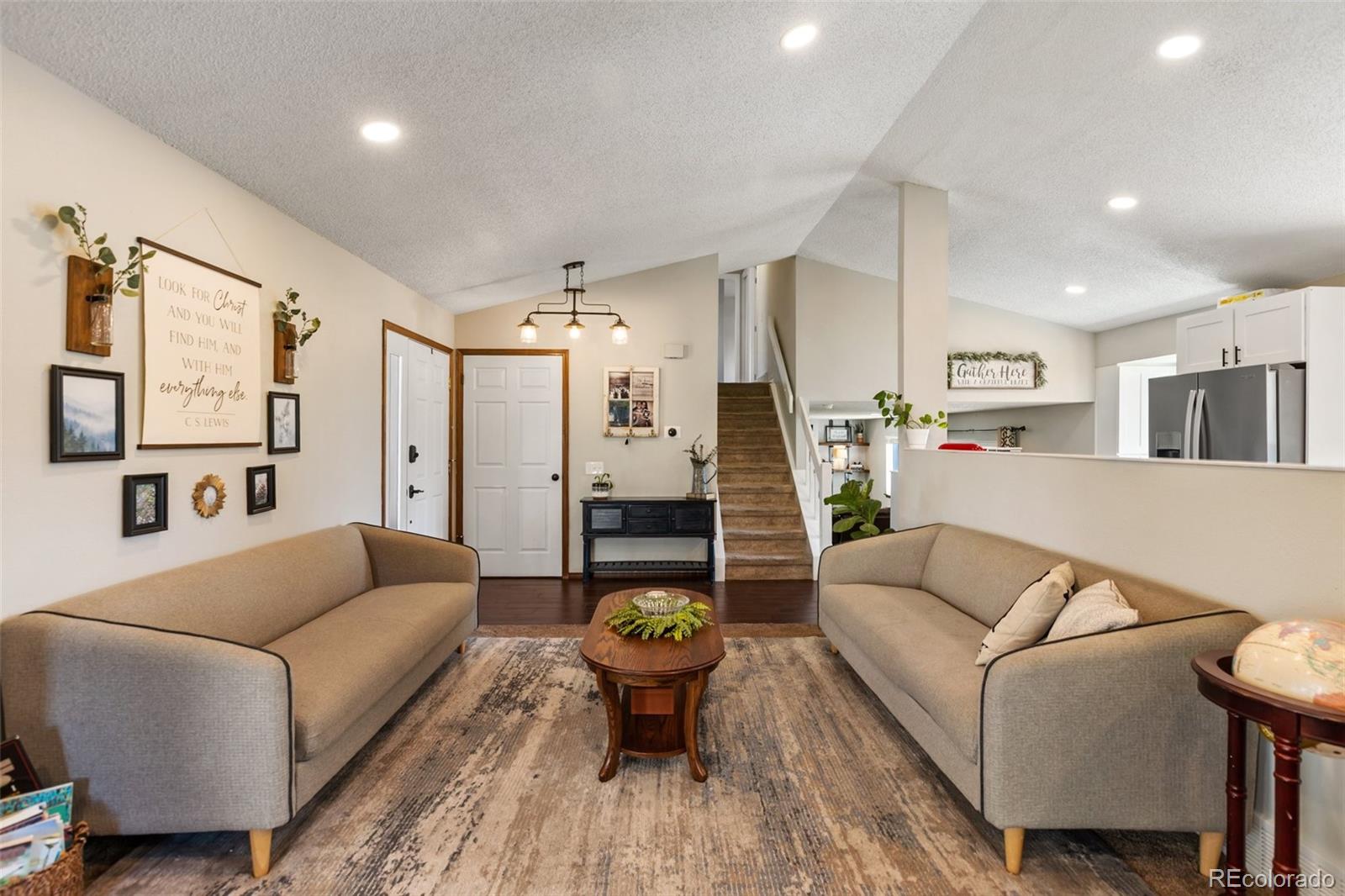 MLS Image #5 for 4932  horseshoe bend street,colorado springs, Colorado