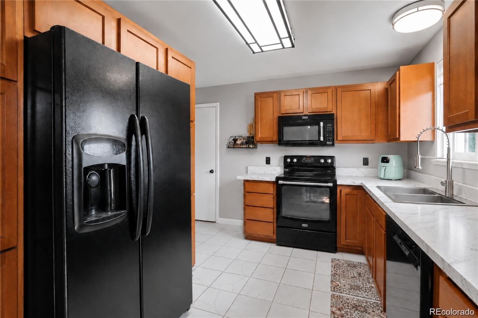 MLS Image #5 for 1092 s iris street,lakewood, Colorado