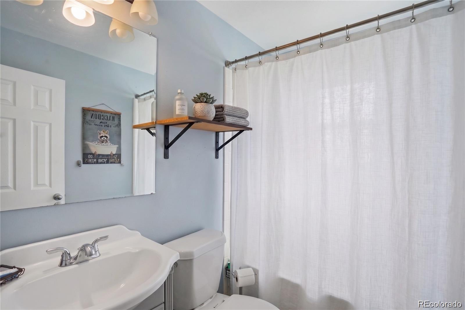 MLS Image #7 for 1092 s iris street,lakewood, Colorado