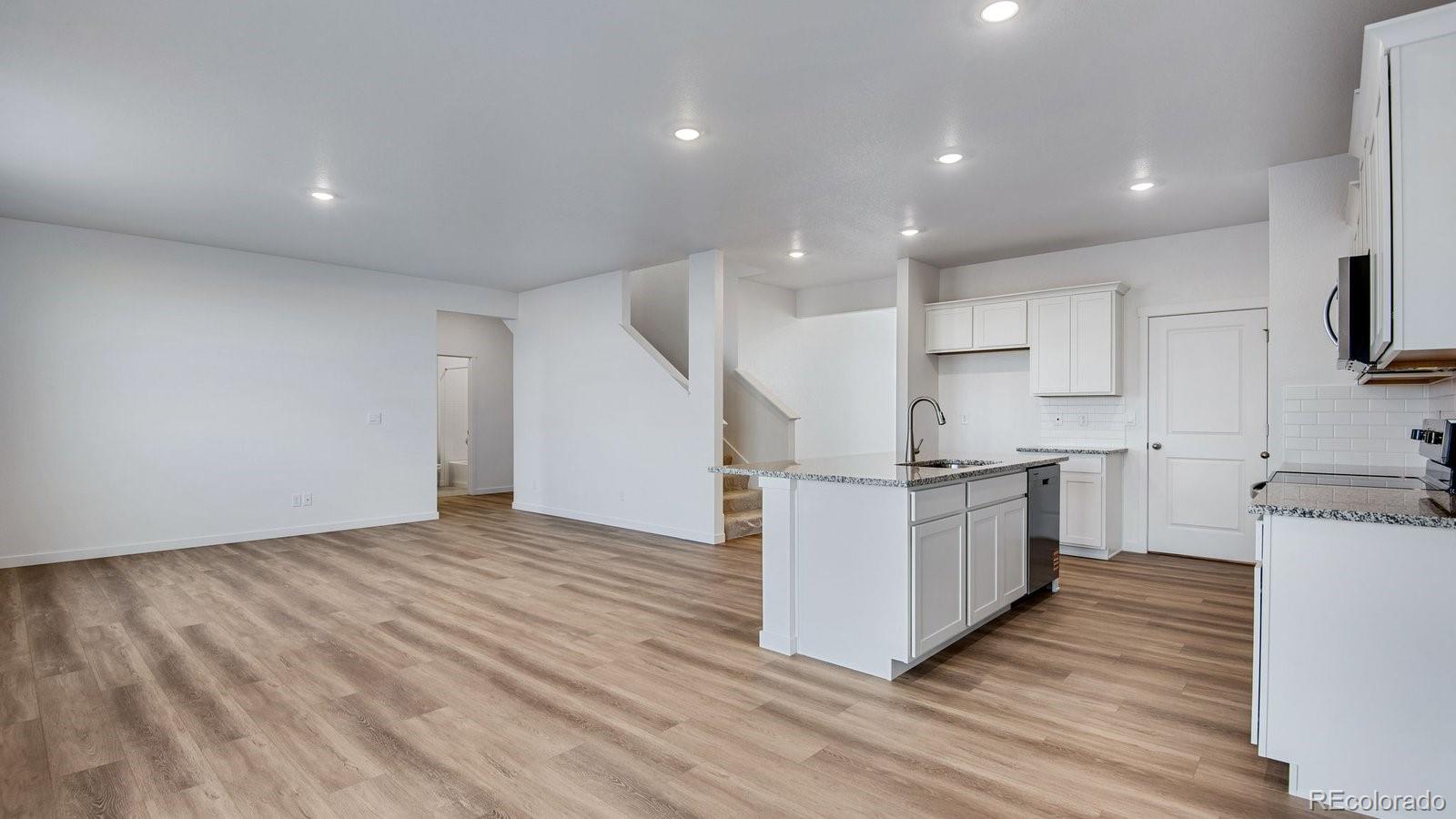 MLS Image #12 for 2348  crosswind street,fort lupton, Colorado