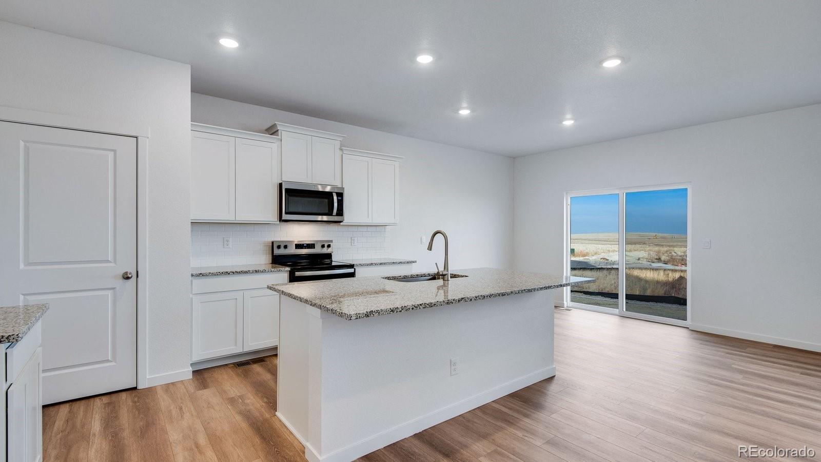 MLS Image #4 for 2348  crosswind street,fort lupton, Colorado