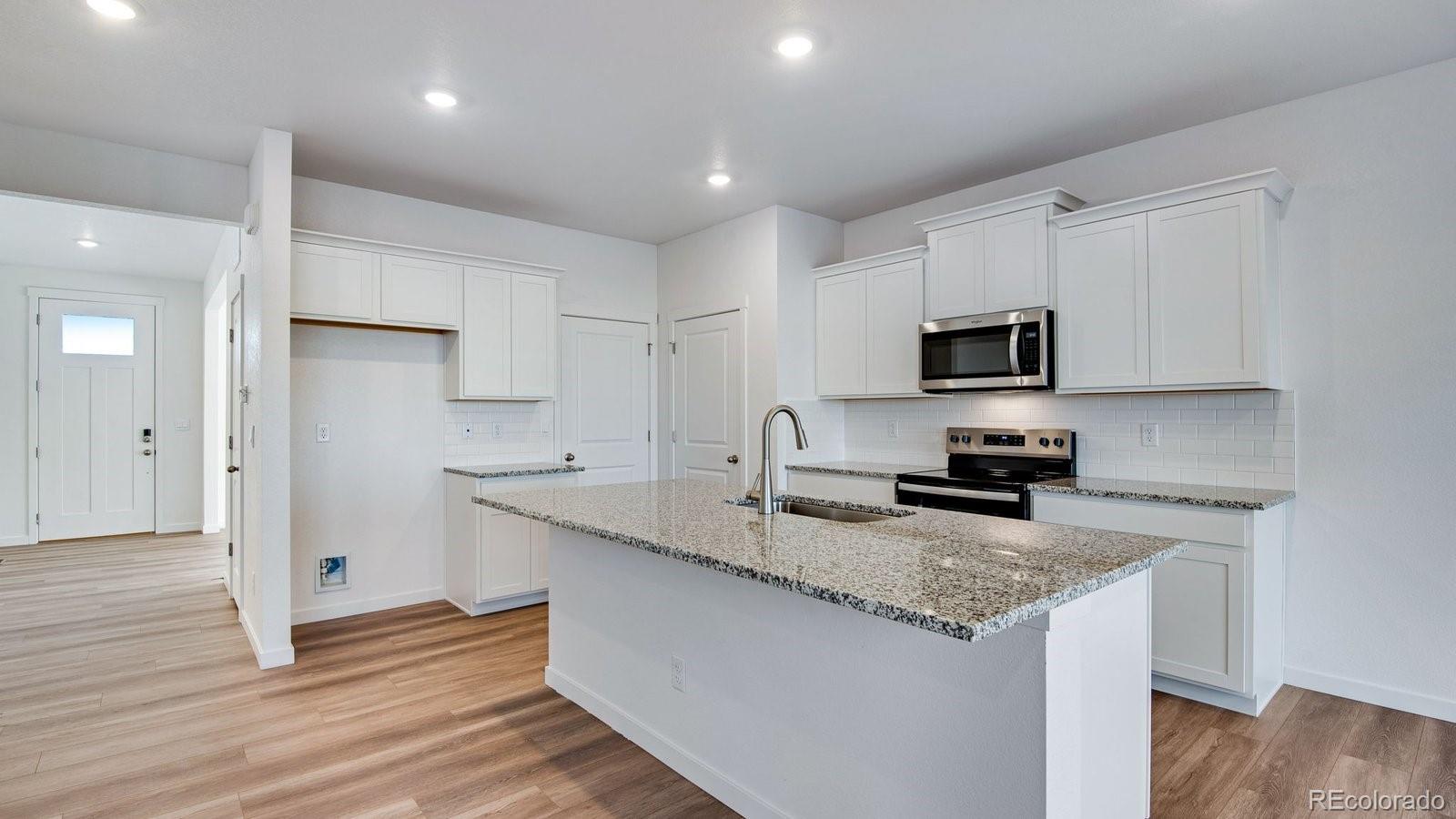 MLS Image #5 for 2348  crosswind street,fort lupton, Colorado